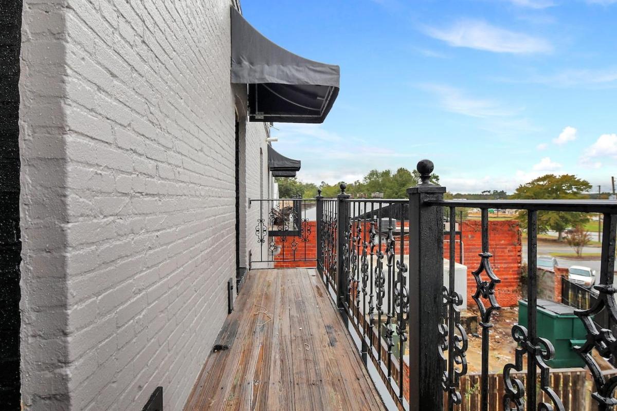 Ferienwohnung Eagle Exec Loft In Downtown Statesboro Exterior foto